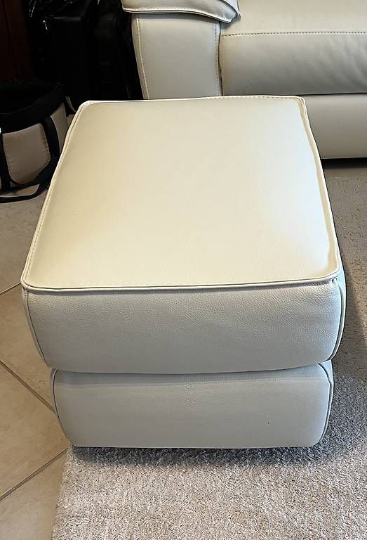 Divani: Salon confort – Usato da Cheseaux-sur-Lausanne venduto da Dana001 3