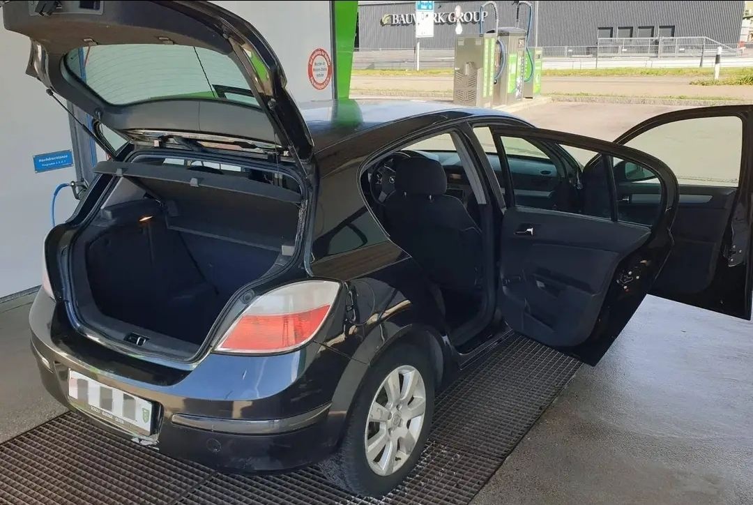 Opel Automobili: Opel Astra H 1.6 – Usato da Kreuzlingen venduto da ti500opc 2