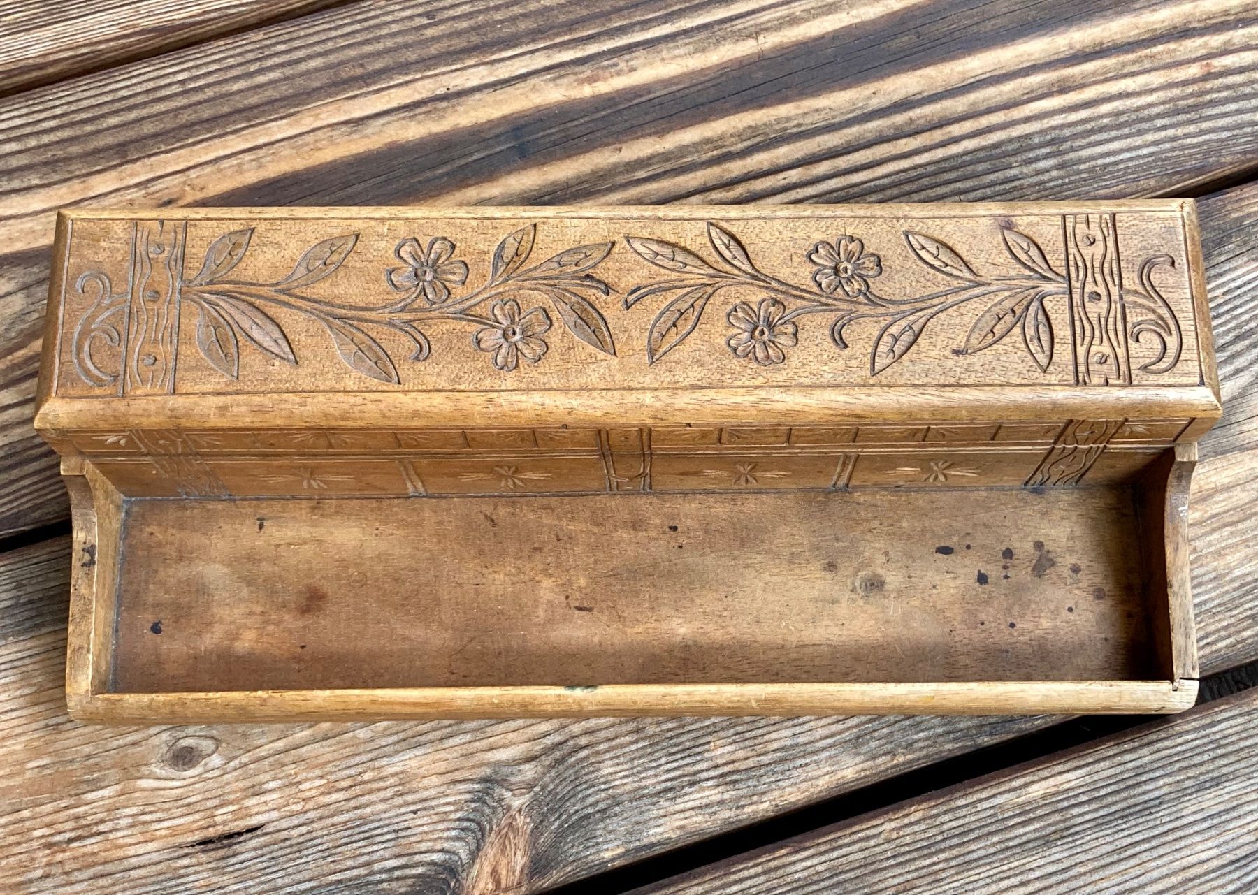 Barattoli: antike Holzschatulle Schreibtischset mit Blumengravur – Usato da Lüchingen venduto da Eeizo 5