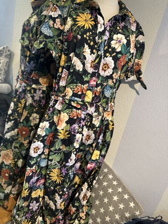 Zara Sommerkleid Gr. L (38) 
