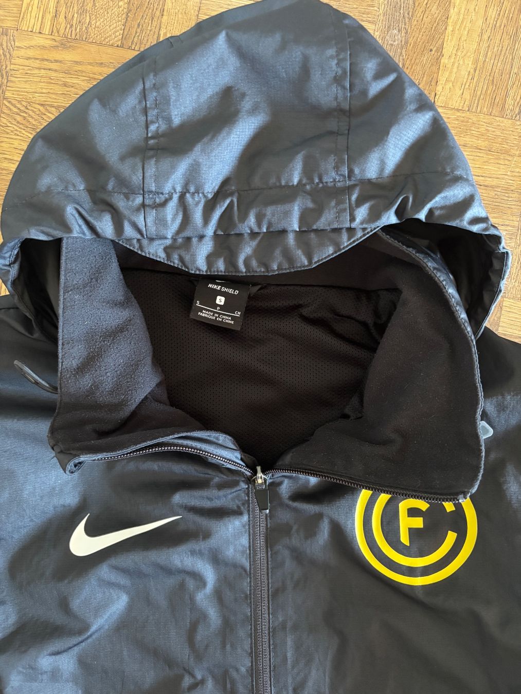 Nike Giacche: Nike Jacke – Usato da Bern venduto da ViksiBash 4