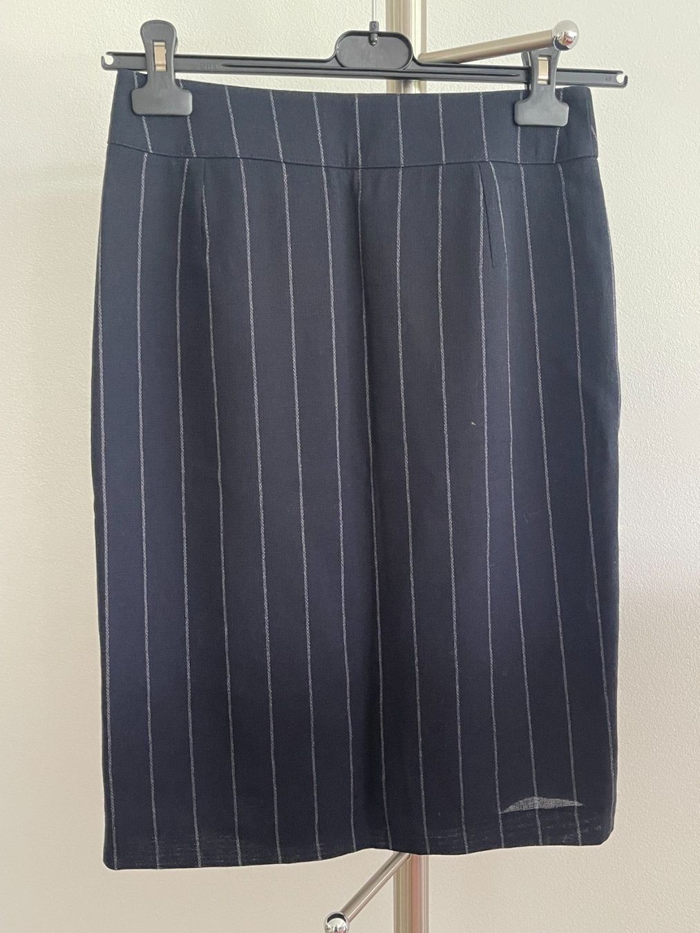 Armani Gonne: Jupe Armani RMN14T – Nuovo e nell'imballaggio originale da Commugny venduto da j1976 1
