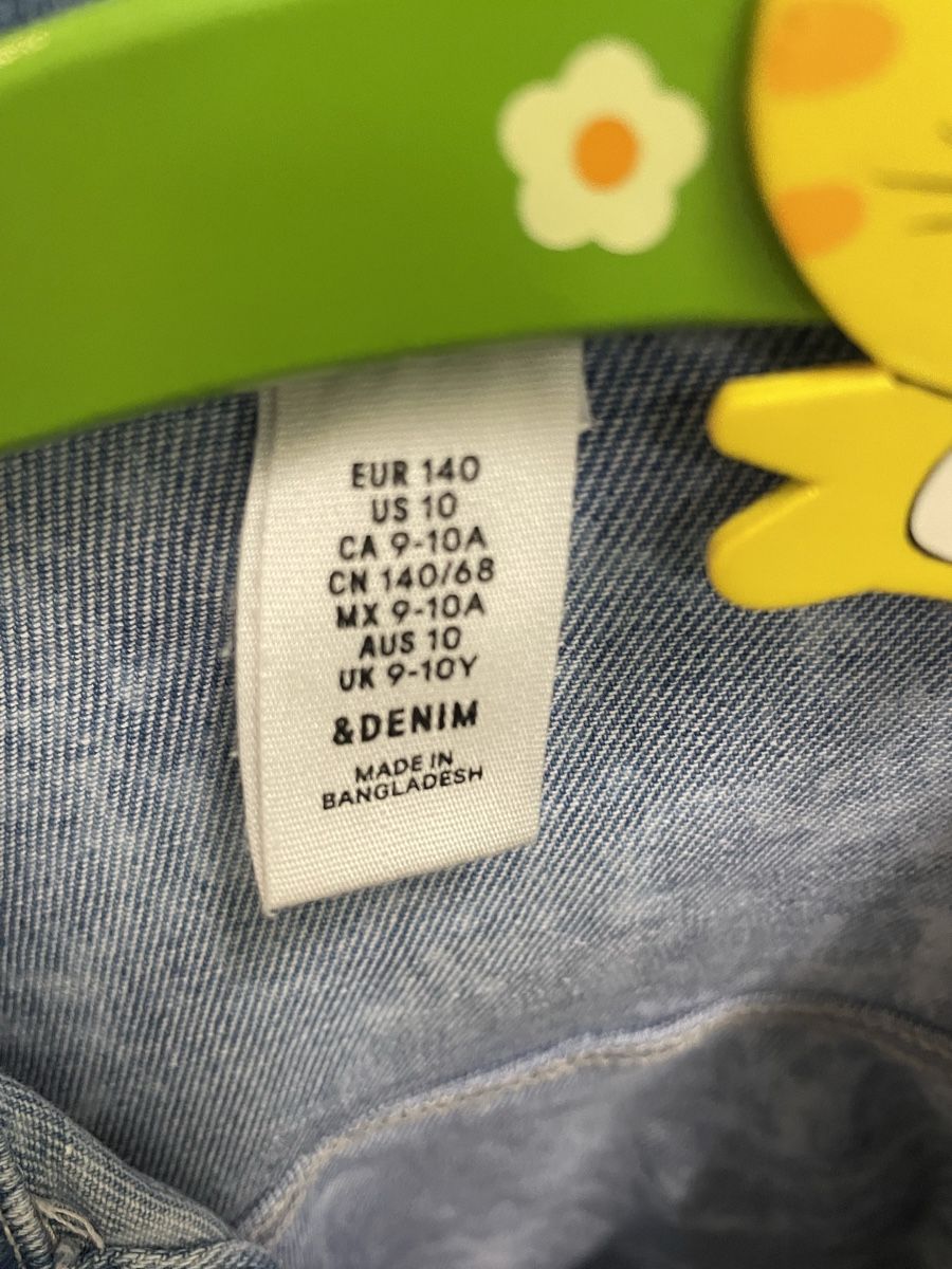 H&M Giacche & Cappotti: Jeansjacke Mädchen – Usato da Balgach venduto da sei_s6d7 2