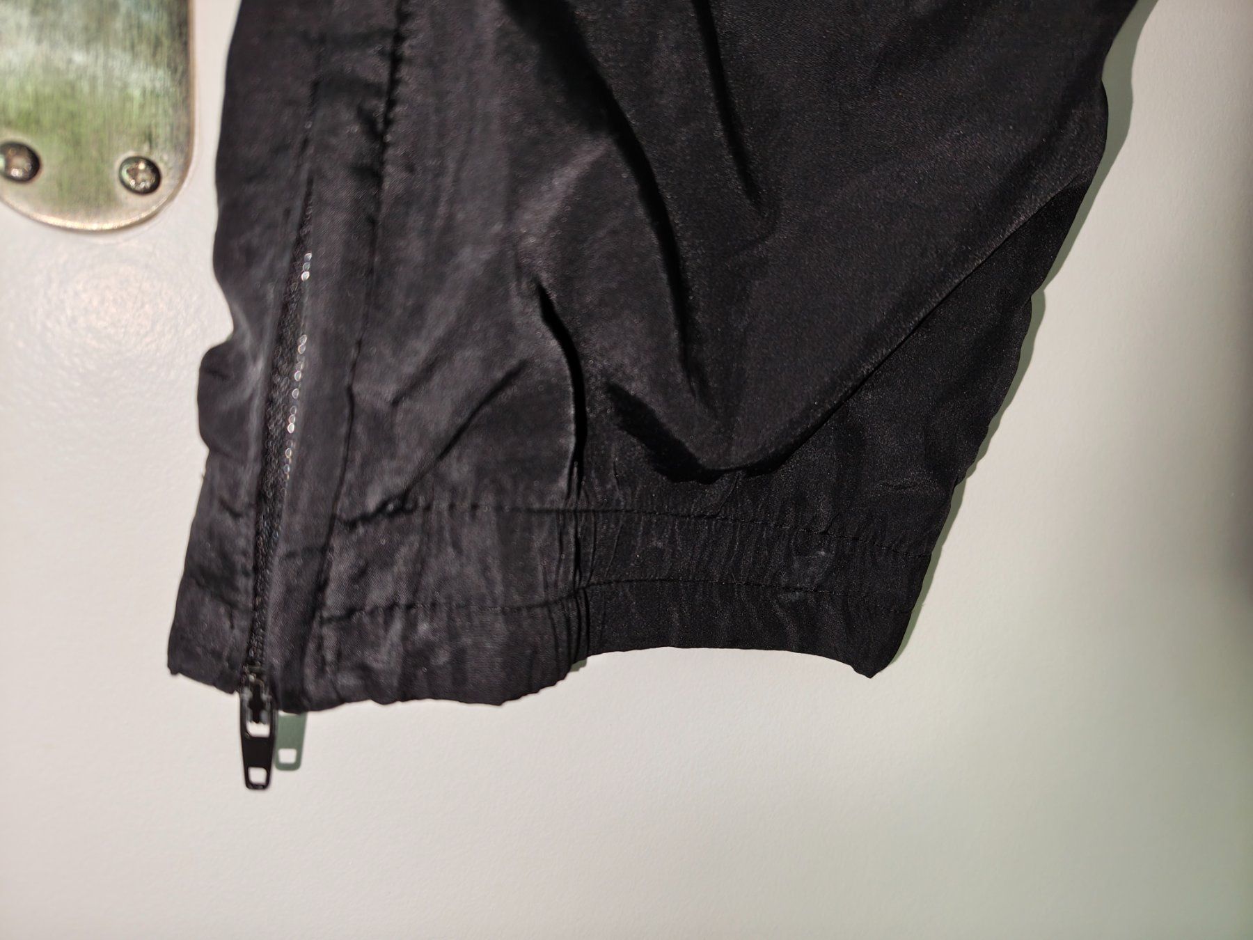 Pantaloni: Pantalon Australian Noir – Usato da Plan-les-Ouates venduto da DALBAC 3