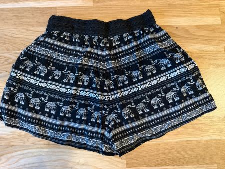 H&M Coachella Shorts, Grösse 34, Elefantenmuster