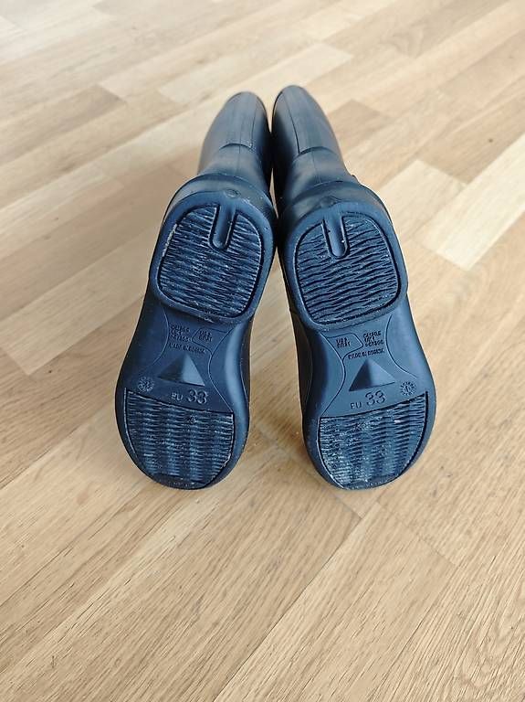 Schuhe für Jungen: Reitstiefel Grösse 33  – Gebraucht aus Zürich von wydleri 1