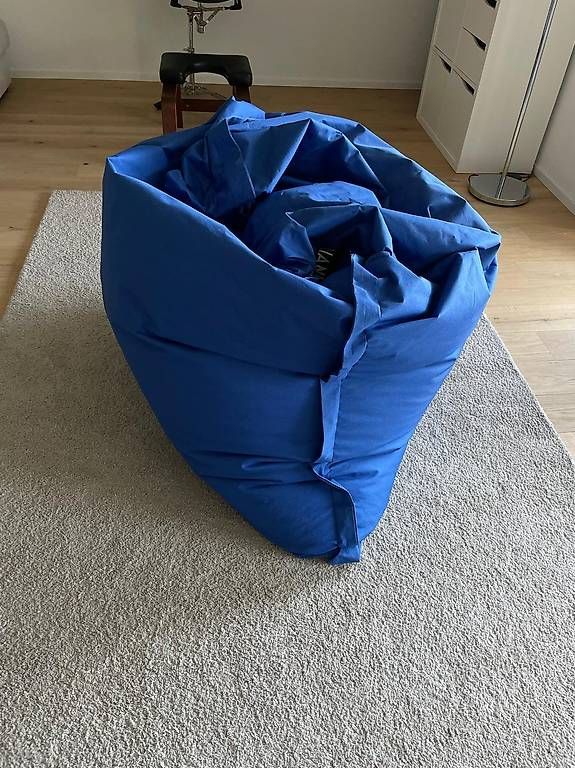 Beliani Fauteuils: Beliani Sitzsack aus Nylon FUZZY – D'occasion à Wil par pechrithurwil 3