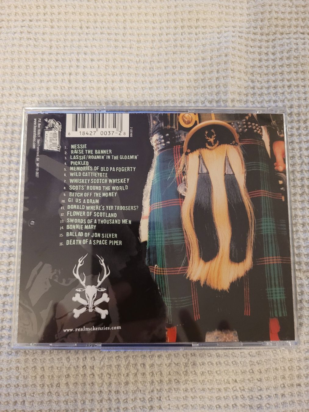 CD: Audio-CD; The Real McKenzies: Loch'd & Loaded – Usato da Aarberg venduto da galli-thomas 5