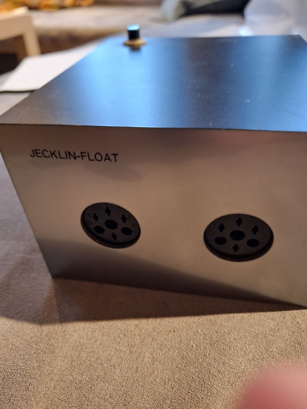 Cuffie: Jecklin Float – Usato da Lungern venduto da Enki 2