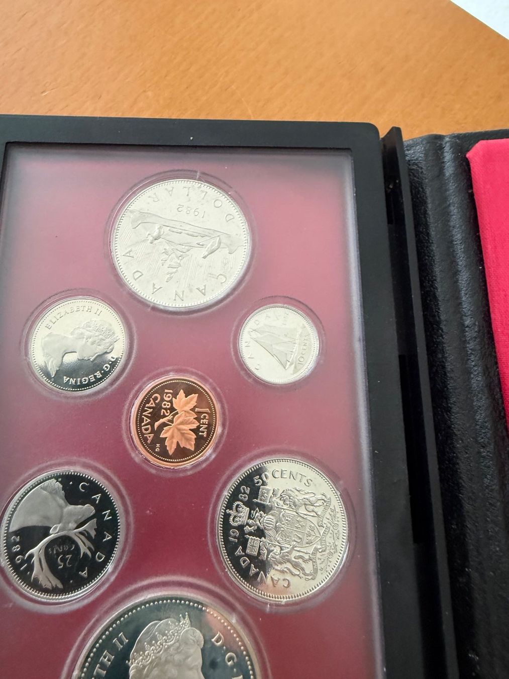 Tutti le monete: Kanada Münzset/Satz 1982, Etui, Top – Usato da Fehraltorf venduto da bruggin 1