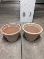 2 grosse Töpfe + 2Untesetzer