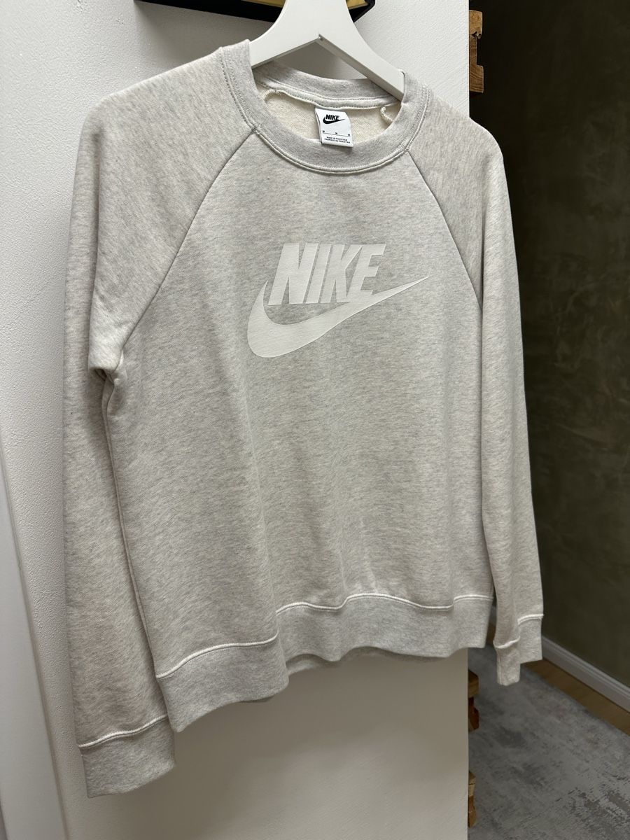 Nike Maglioni & Felpe: Nike Pullover Neu Gr:M – Nuovo (secondo la descrizione) da Sevelen venduto da Stopglobal. 1