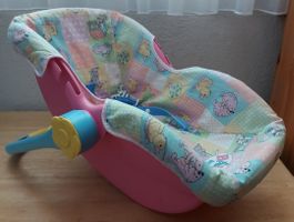 1 Puppe Baby born mit Maxi Cosi