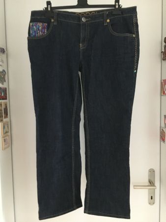 Original Jeans COOGI/Australien Gr.46 mit Kristallen, NEU