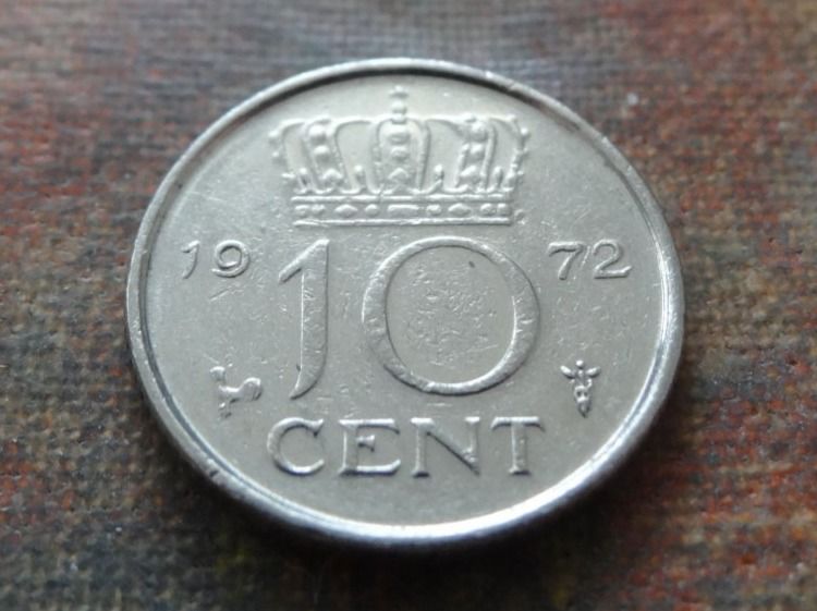 Tutti le monete: PAYS-BAS  Nederland  10  Cent  1972 – Usato da Romanel-sur-Lausanne venduto da Swift13
