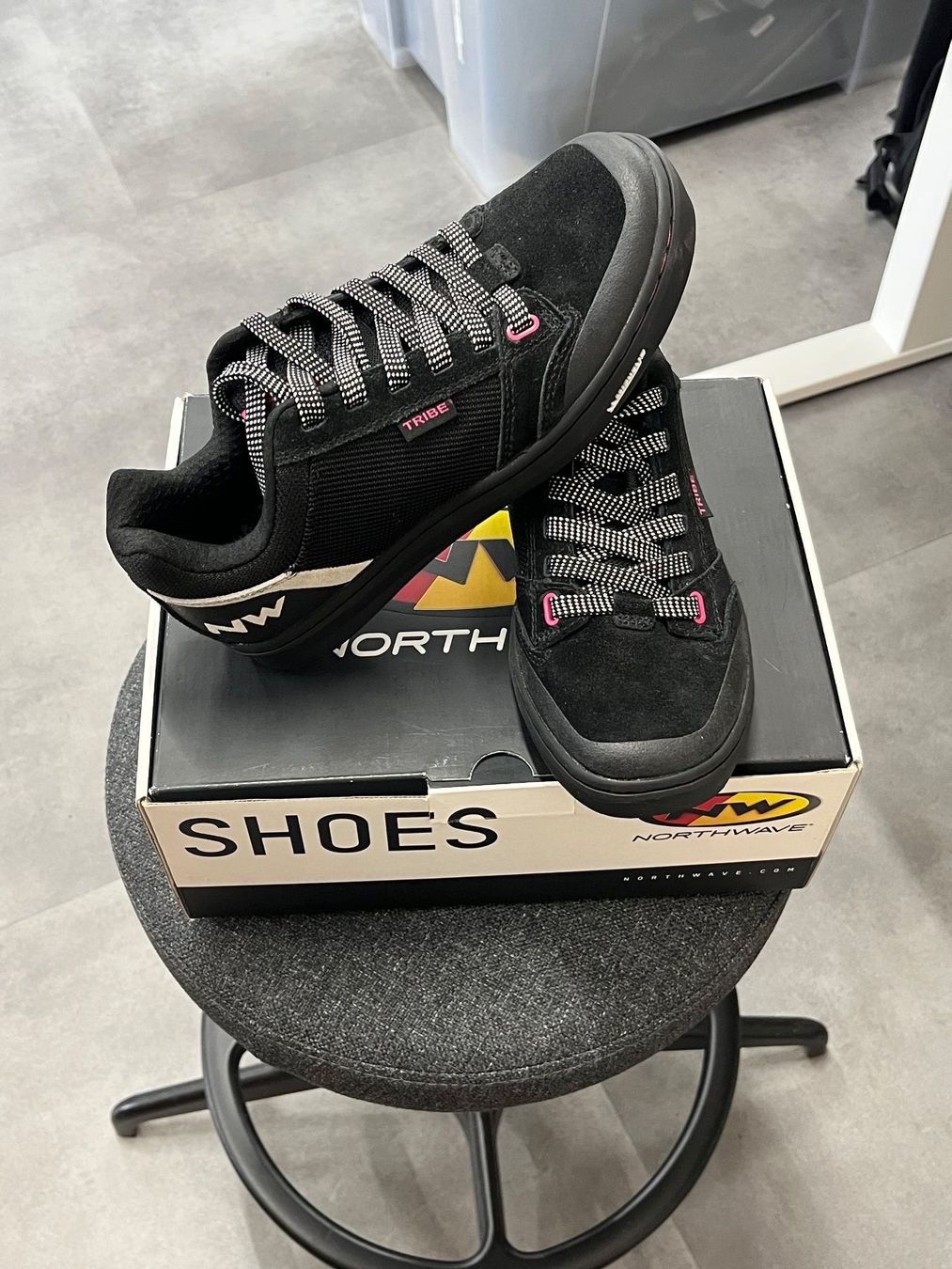 Northwave Scarpe da donna: Northwave Tribe Damen Bikeschuh Gr. 38 NEU – Nuovo e nell'imballaggio originale da Hochdorf venduto da TreeLeeHochdorf