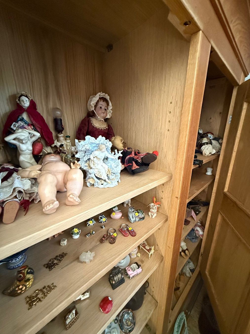 Armadi: Schrank Stil Biedermeier, Eiche geölt – Usato da Koblenz venduto da Forellenteich 4