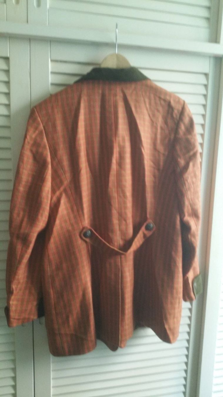 Giacche: Veste femme – Usato da Epauvillers venduto da pat_c9c5 1