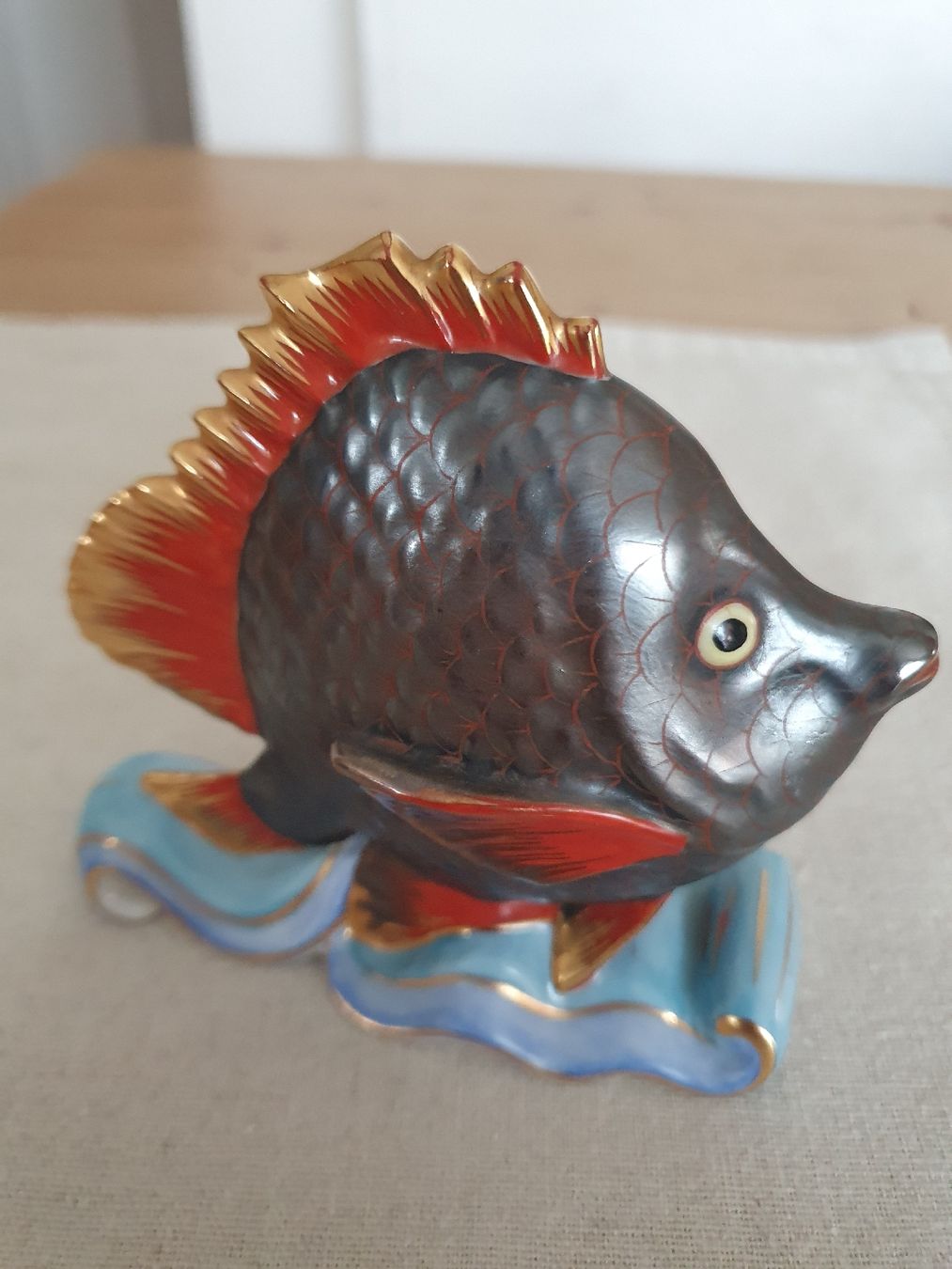 Herend Figuren: Antike Keramik-Fischfigur, Herend 10 cm – Neu (gemäss Beschreibung) aus Berg TG von Buschki2