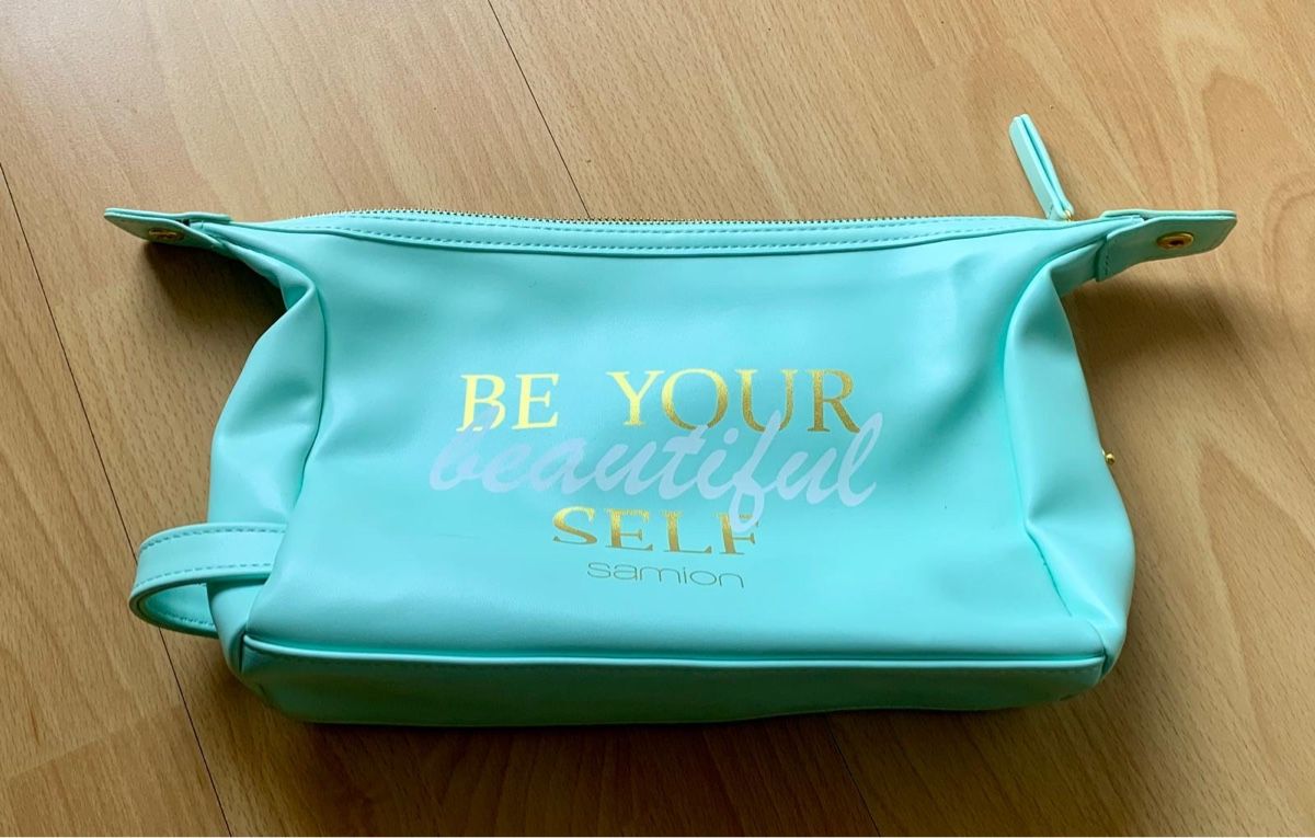Custodie per cosmetici: Samion Kosmetiktasche Hellblau "Be Your Beautiful Self" – Usato da Biel/Bienne venduto da SandraDG