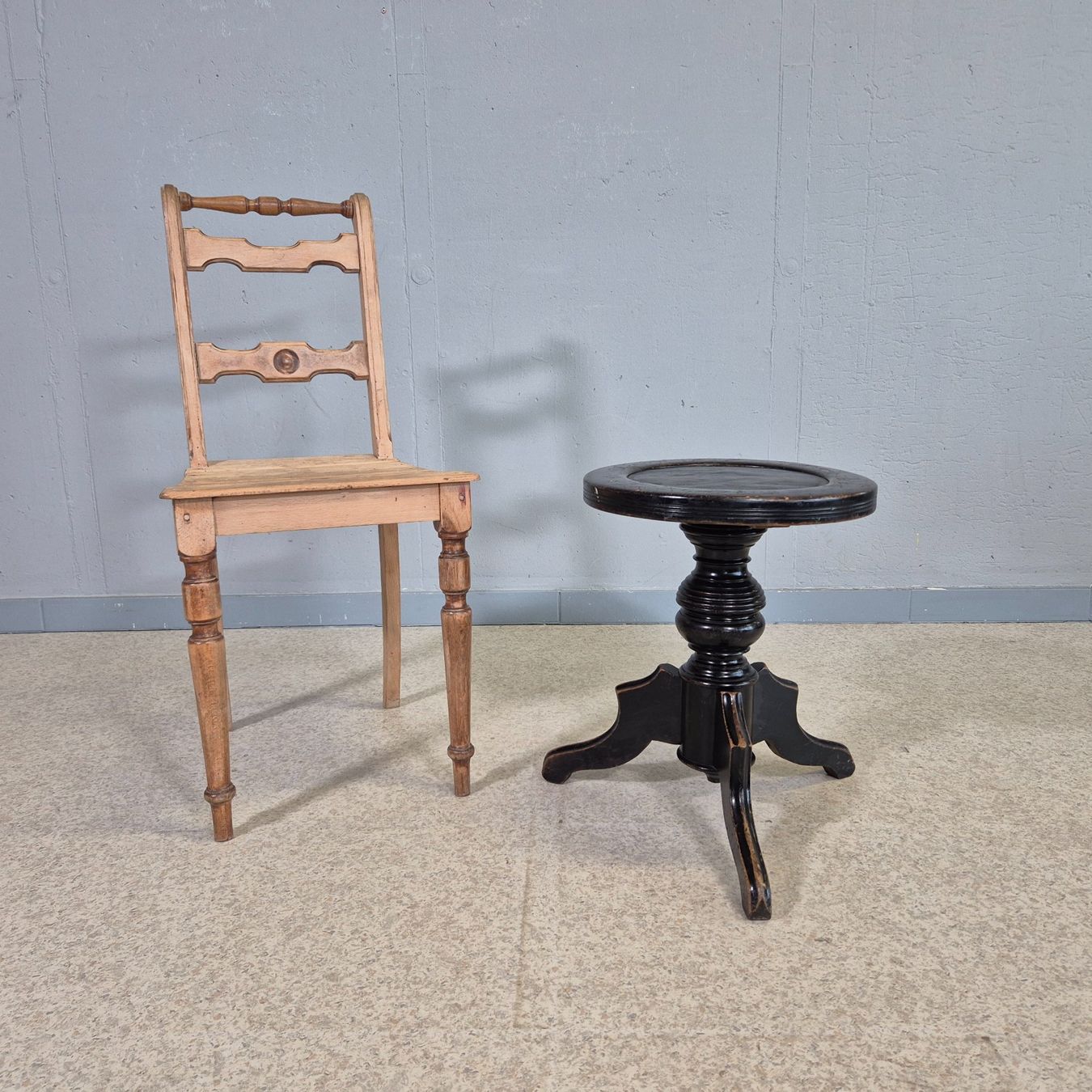 Sgabelli: Antik Klavierhocker Piano Stool  Drehhocker – Usato da Nottwil venduto da Wondewa-Shop 1
