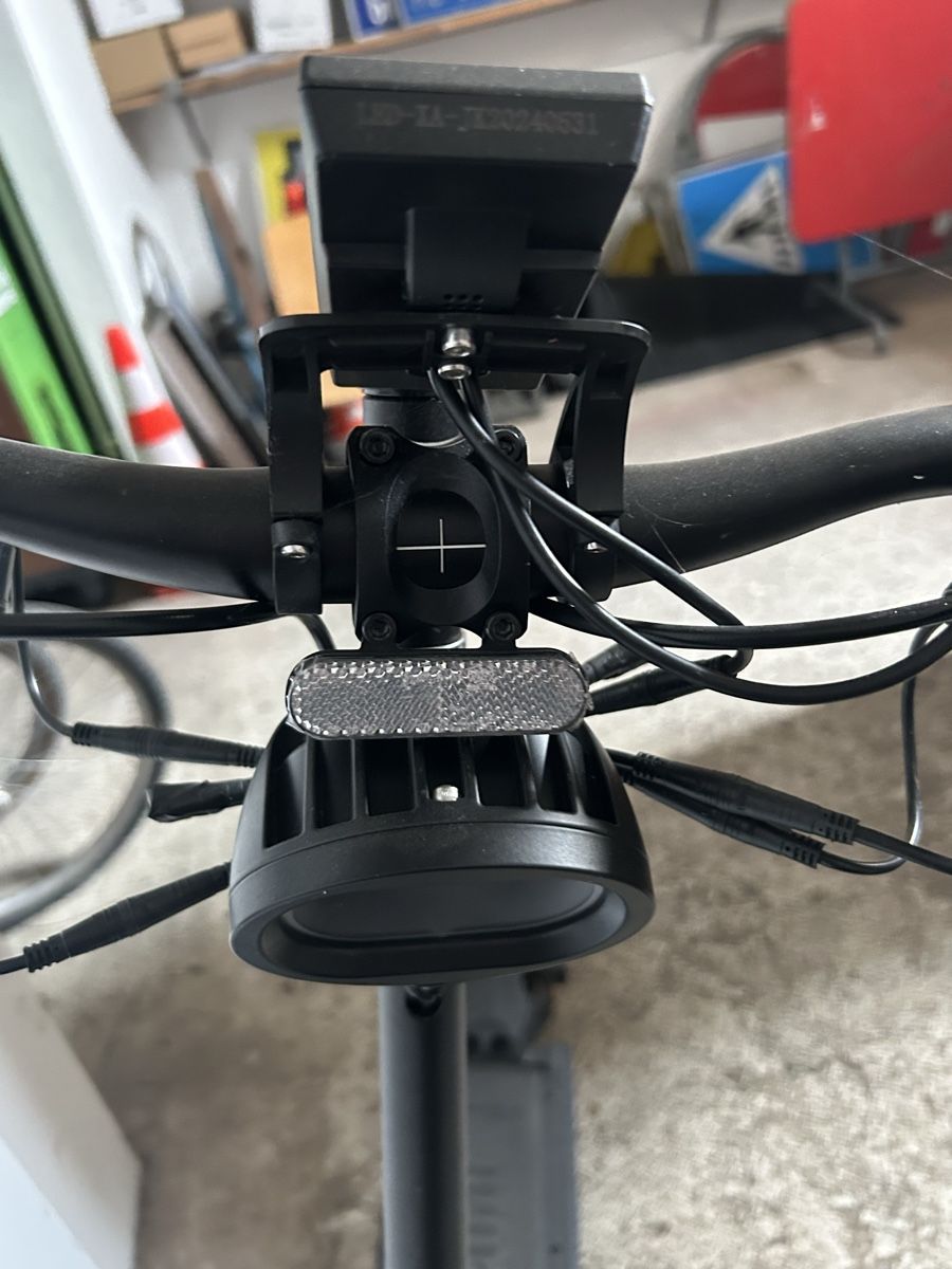 Kickboard: Trottinette électrique NAMI Electric Stella usagée – Gebraucht aus Thierrens von Bigla 3