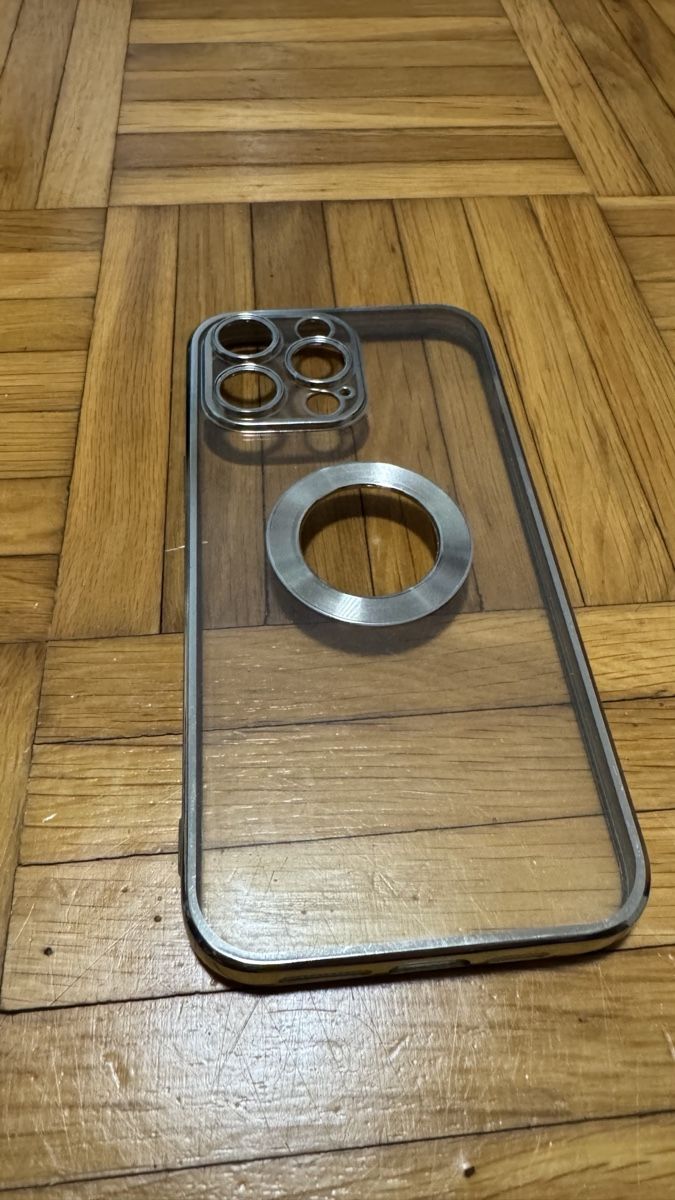 Apple Cover & Protezioni schermo: Hülle für 15 Pro Max  Neu,Transparent mit Magnet-Halterun – Nuovo (secondo la descrizione) da Fällanden venduto da Limousinenswiss