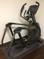 Crosstrainer Matrix aus privatem Gebrauch