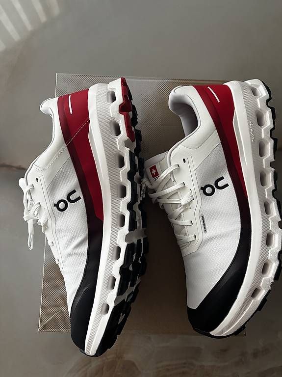 Scarpe da donna: On Schuhe  – Usato da Rupperswil venduto da mku92 2