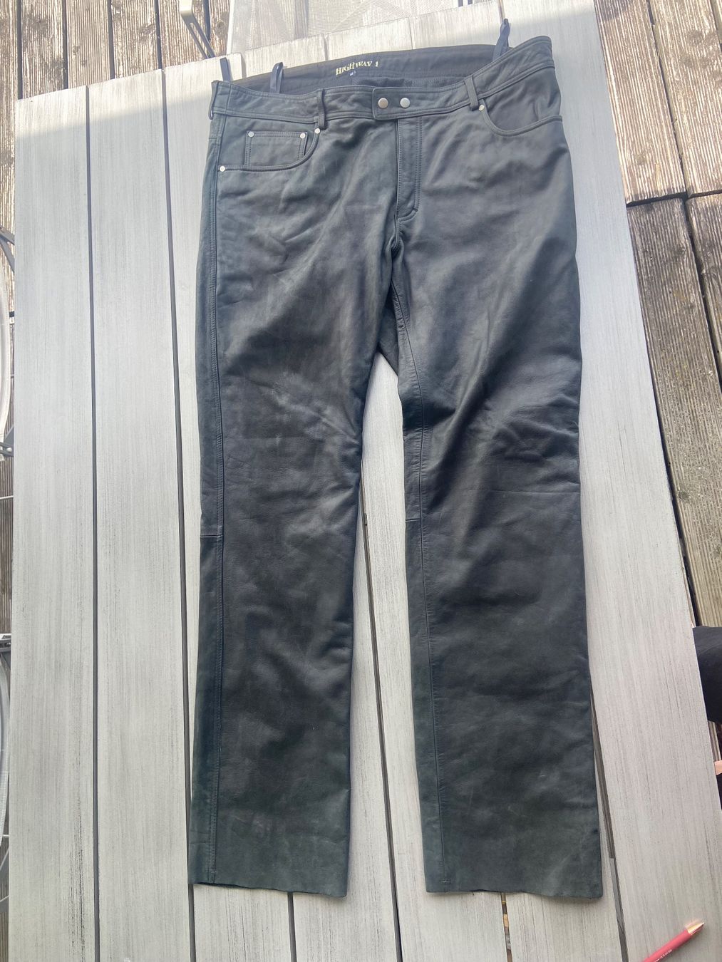 Pantaloni: Leder Motorradhosen – Usato da Altishofen venduto da Pollo5