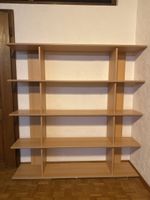 Bücherregal 
