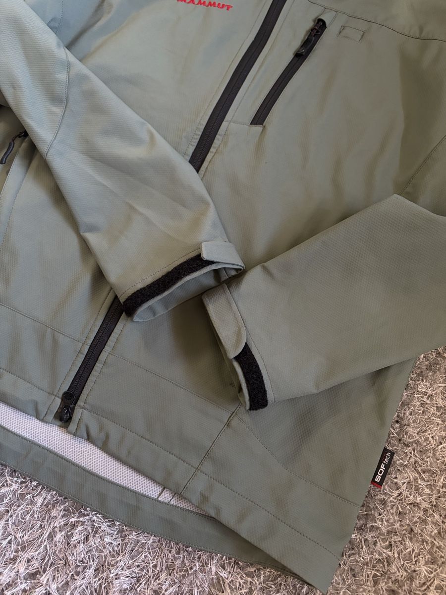 Mammut Vestes: Mammut Jacket Size L Softshell – Neuf (Voir description) à Brislach par edu_t6pq 3