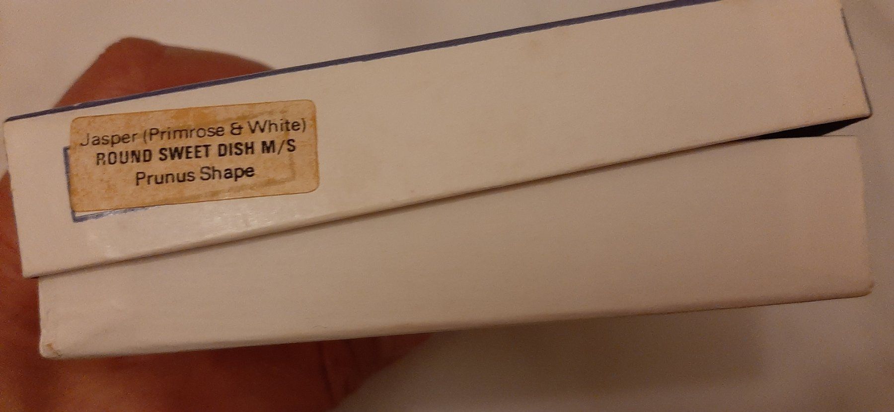 Tutte le decorazioni: Wedgwood Jasperware Primrose Prunus Schmuckschale – Usato da Nänikon venduto da bonsai64 3