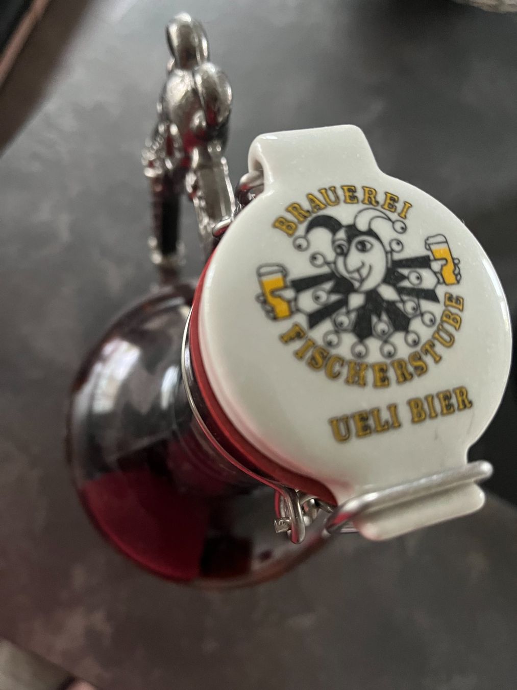 Caraffe: UELI BIER KARAFFE AUS BASEL   -   2 LITER – Usato da Romanshorn venduto da L-DVD 2