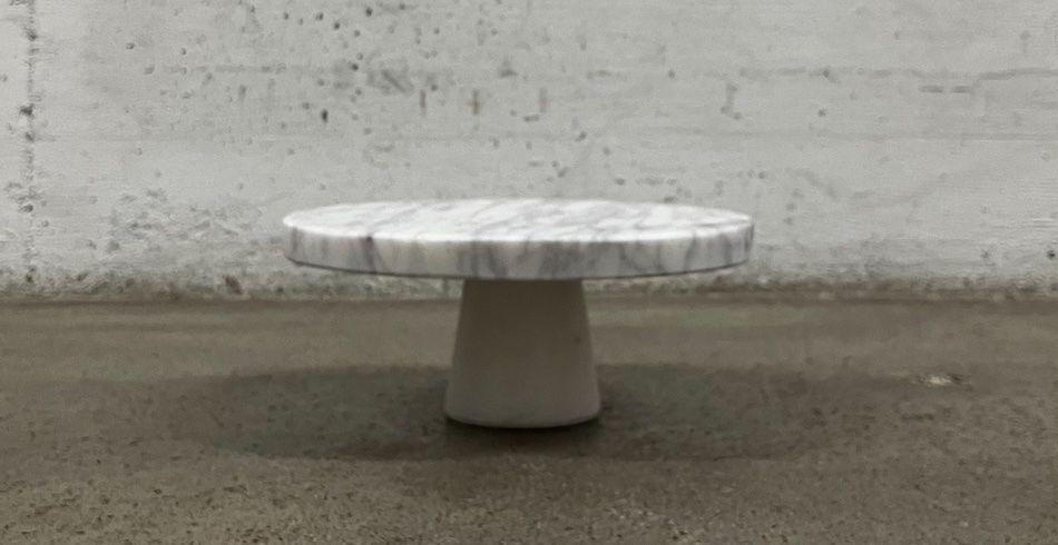 Stühle: marble – Gebraucht aus Allschwil von rotocker