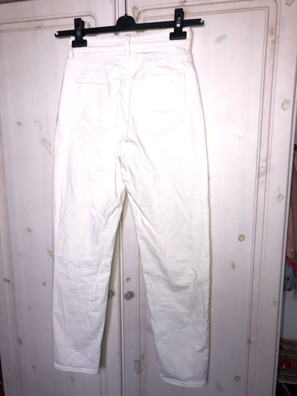 H&M Jeans: Jeans von H&M Gr. 34 – Usato da Balsthal venduto da Katzenfan99 1