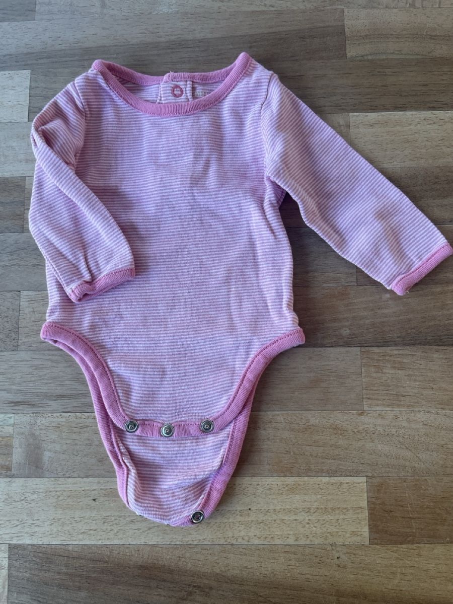 Unterwäsche: Baby Bodys Gr. 50 Langarm Newborn – Gebraucht aus Basel von HugChristine 1