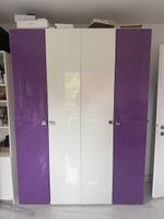 viertürige Kleiderschrank - Hochglanz weiss und lila