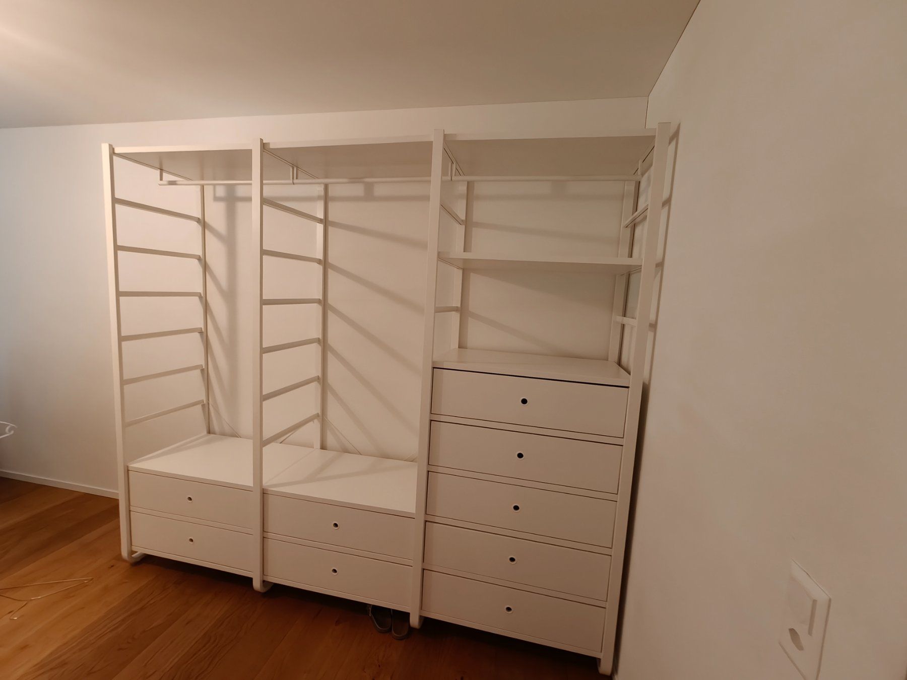 Ikea Armoires: ELVARLI IKEA – D'occasion à Adligenswil par ser_6mpq