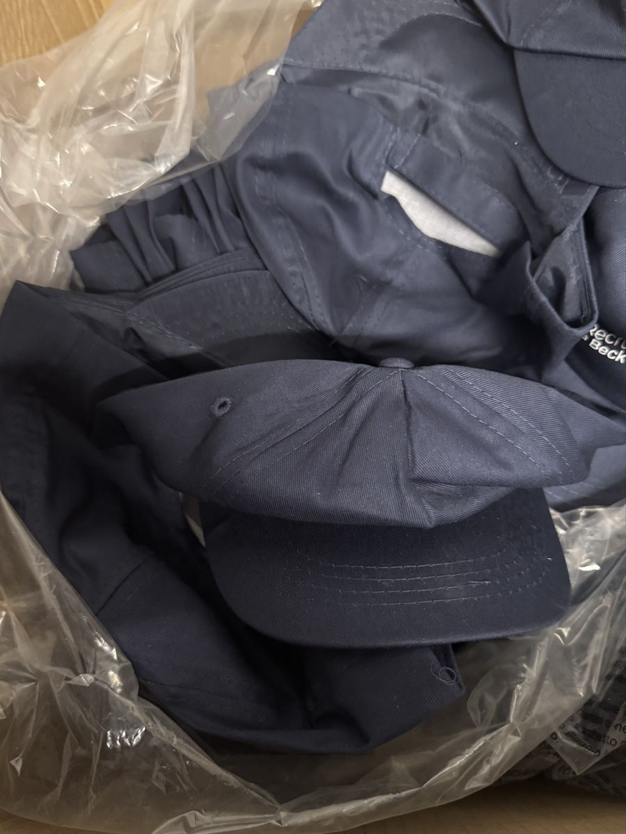 Sonstige Kleidung & Accessoires: Konvolut  Caps neu – Neu (gemäss Beschreibung) aus Schlieren von Freundlich02 4