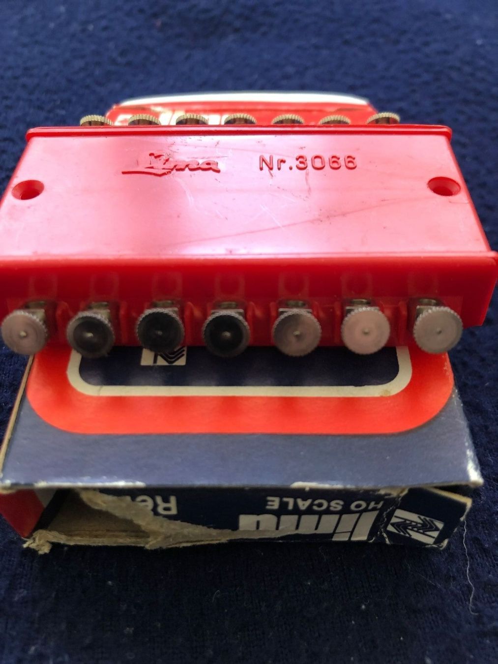 Lima Modelleisenbahnen: Lima 3066 H0 Stromverteilerplatte rot – Neu und originalverpackt aus Burgdorf von Gedora 1