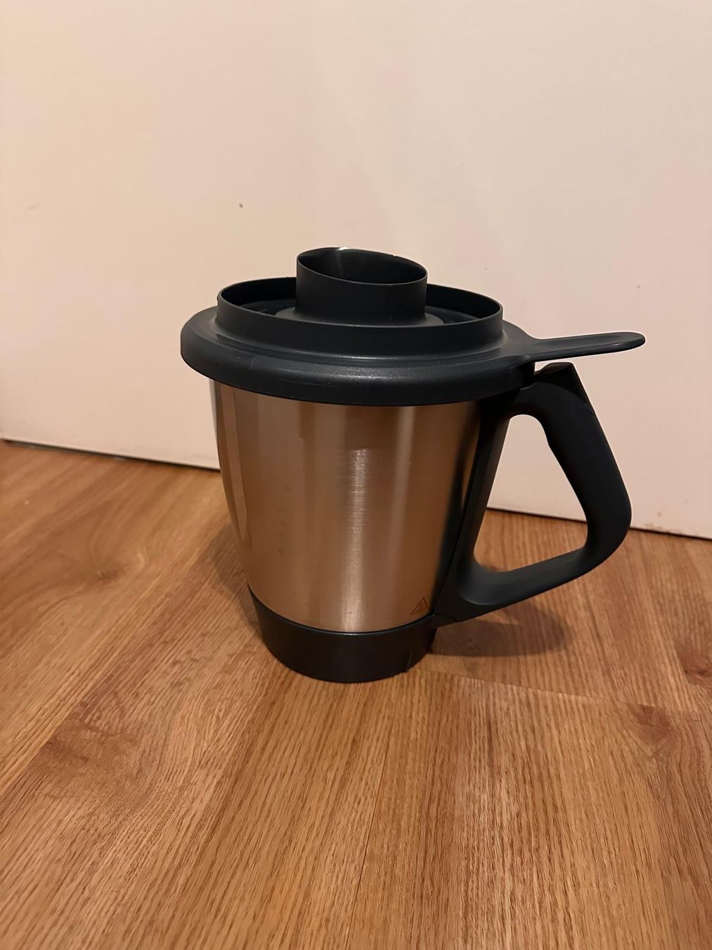 Thermomix Küchengeräte: Mixtopf Thermomix 6 – Gebraucht aus Goldach von vlo_ms9n