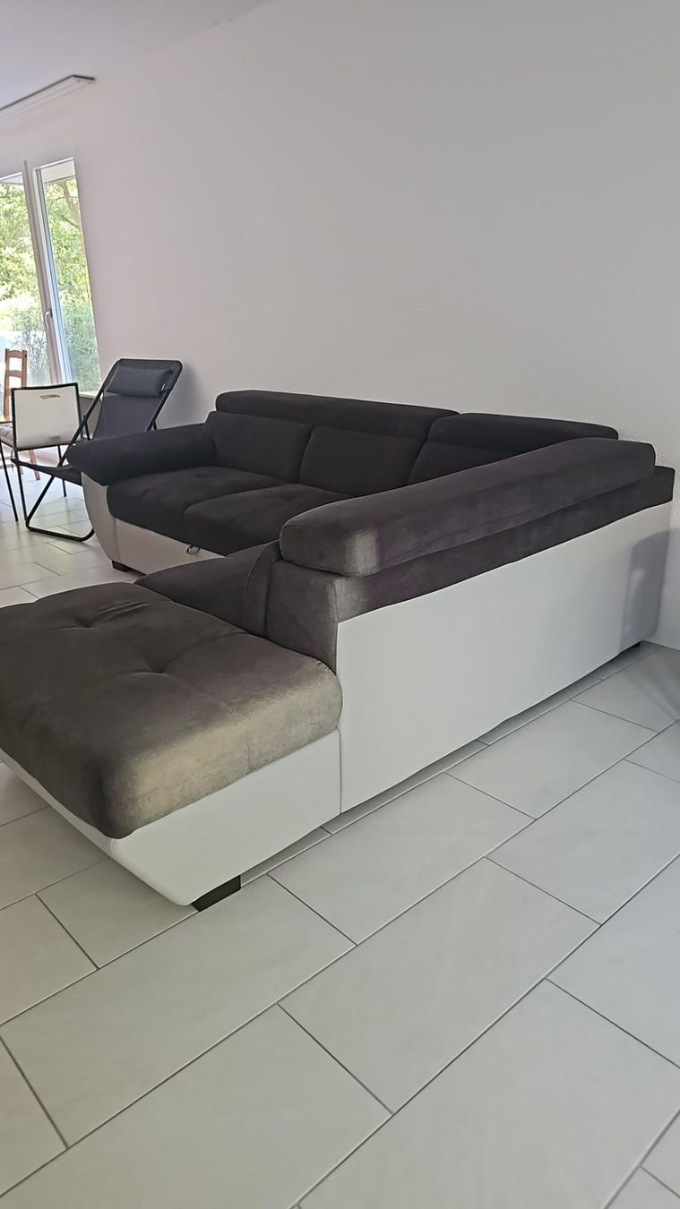 Sofas: Corner sofa with sleeping function and storage good cond. – D'occasion à Baden par mar_2m6r 4