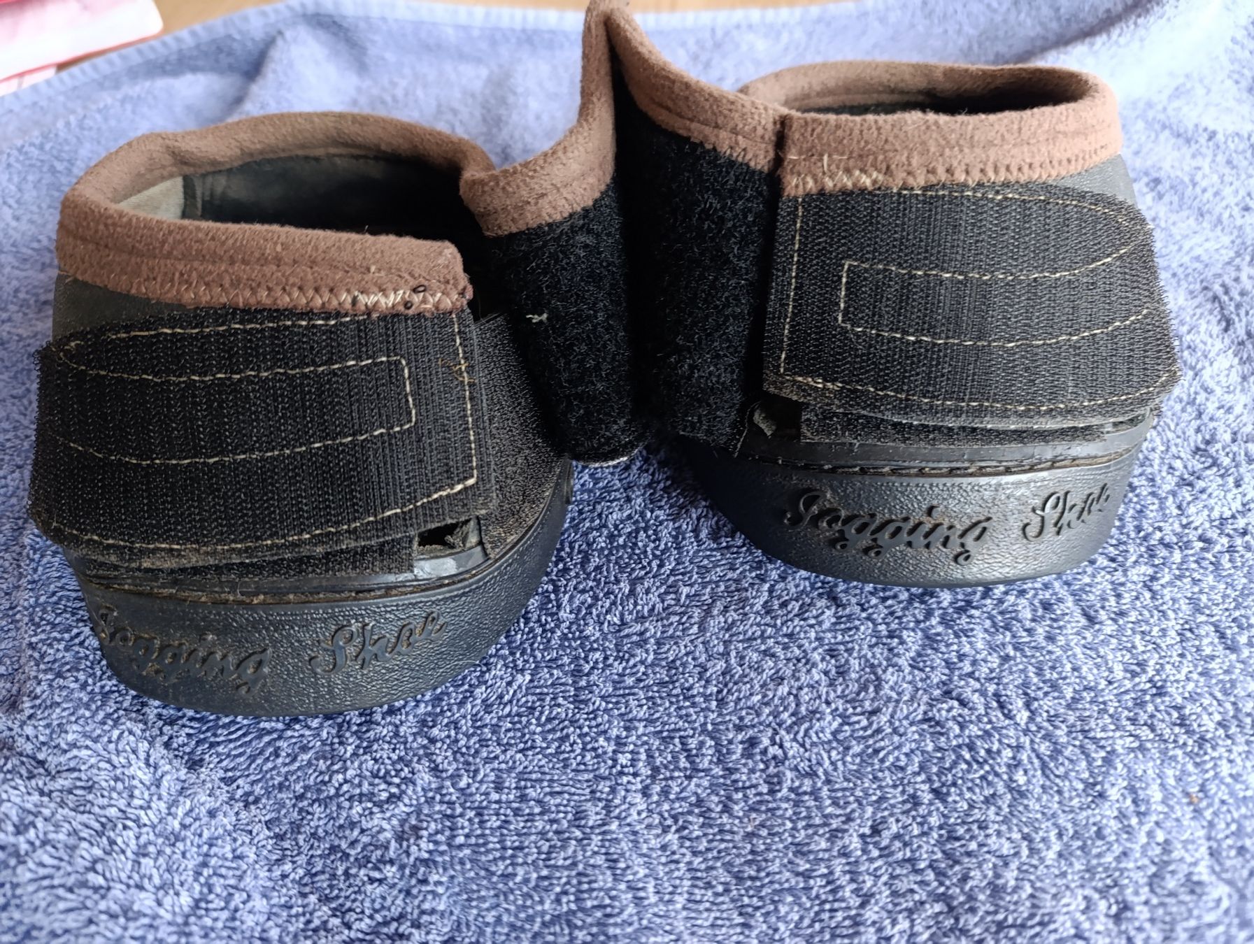 Hufschuhe: Hufschuhe, Regular11, massgesch. Jogging Active Fusion Sohle – Gebraucht aus Thundorf von Blitz_Donner 5