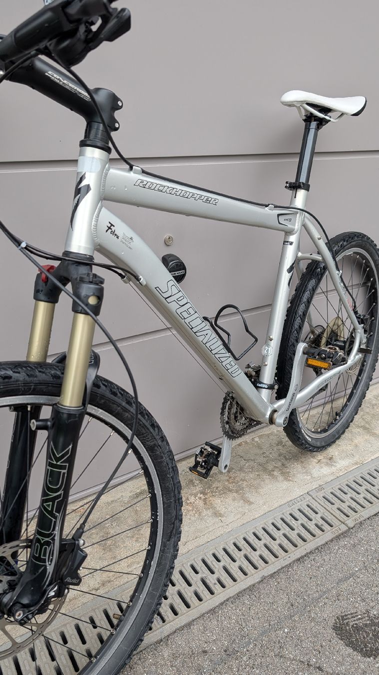 Specialized Velos: Mountainbike Specialized Rockhoper Pro – Gebraucht aus Luzern von DrSwiss23 1
