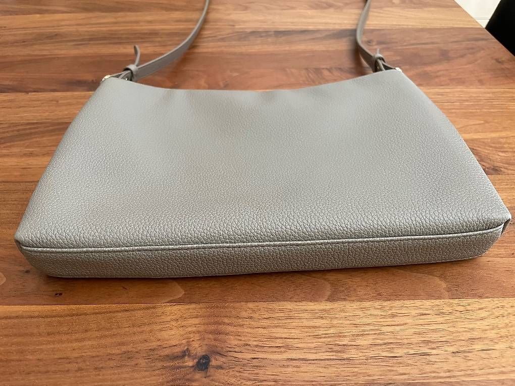 Borse da donna: Furla Handtasche grau – Usato da Basel venduto da Sydney02 2