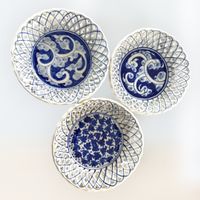 3x Porzellan Schalen blau weiss, durchbrochen