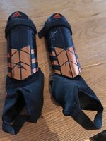 Adidas Ghost Reflex Fussball Schienbeinschoner, Grösse L!