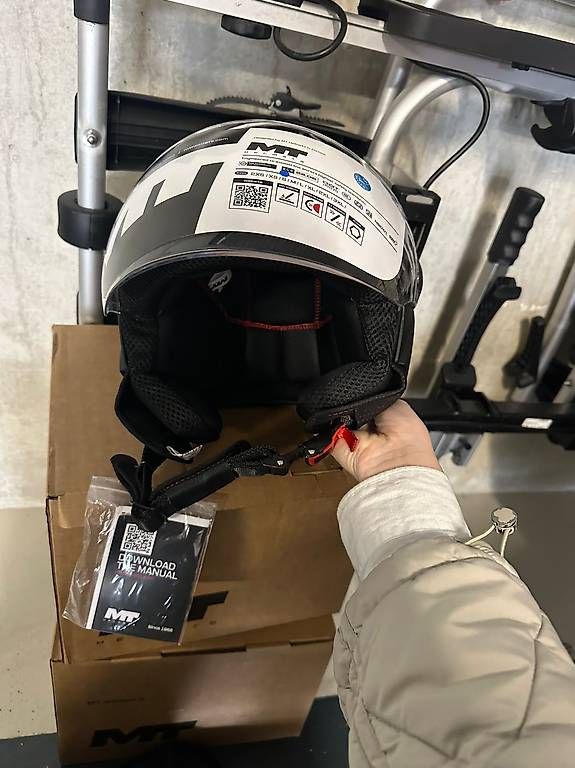 Casques & visières: Casque moto jet  – D'occasion à Sullens par keller022 3