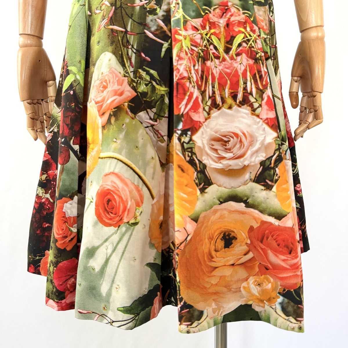 Akris Jupes: AKRIS Skirt new with tags – Neuf avec emballage d'origine à Emmen par Colette-Juliette 5